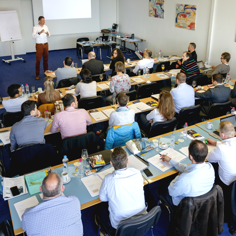 Business plan tool picture